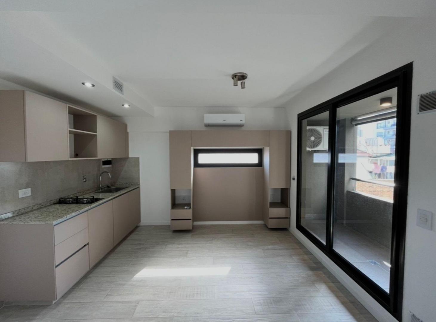 Foto de MONOAMBIENTE EN VENTA EN COLEGIALES, imagen 1