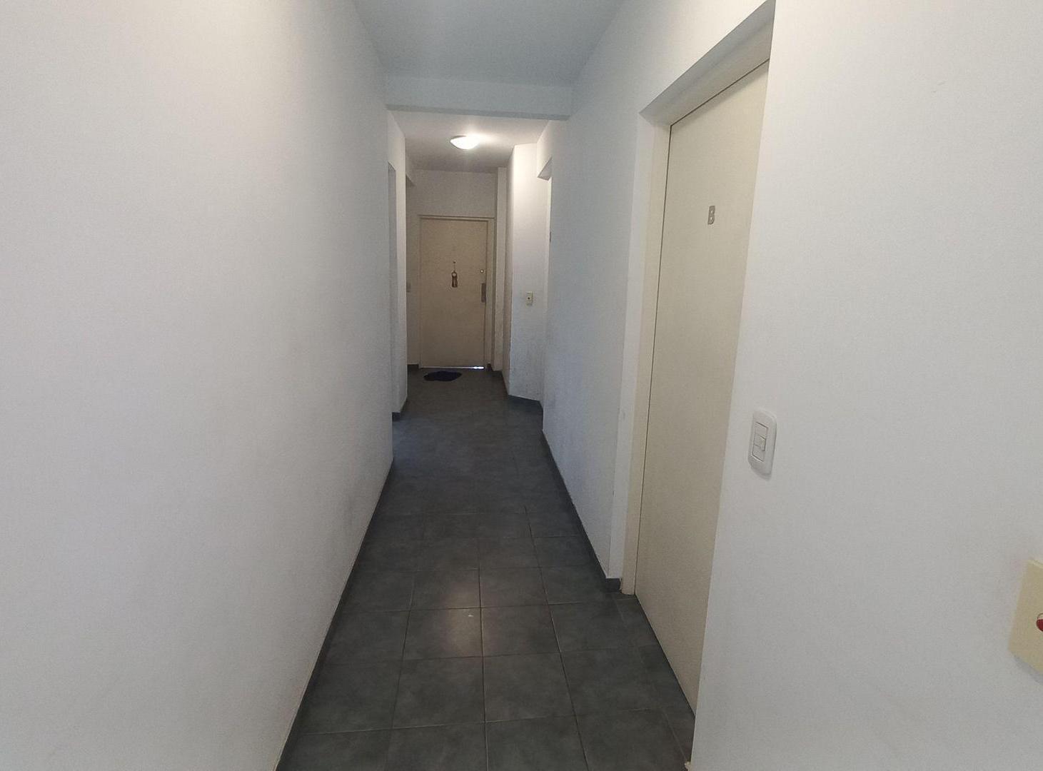 Foto de DEPTO 2 AMB VENTA VILLA MITRE FRENTE BALCÓN, imagen 5