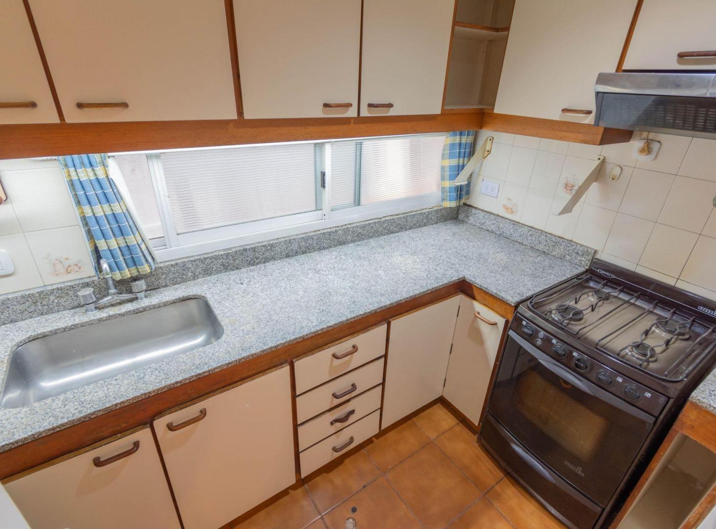 Foto de VENTA DEPTO 4 DORMITORIOS BELGRANO - BALCON FTE, imagen 2
