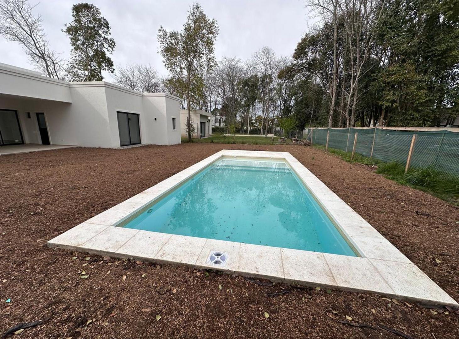 Foto de VENTA CASA 5 AMB LOTE INTERNO SAN MATÍAS PISCINA, imagen 2