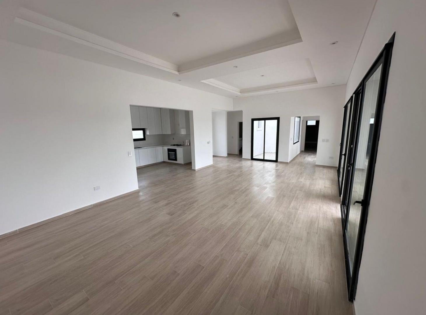 Foto de VENTA CASA 5 AMB AL AGUA ESTILO FRANCES MODERNO, imagen 1