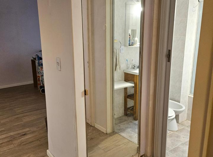 Dueño Alquila Excelente departamento de 3 Ambientes y dos patios en primer piso 5