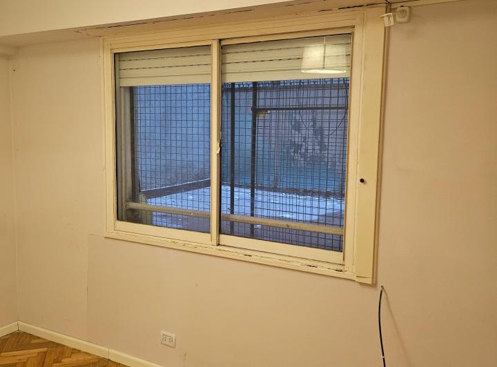 Dueño Alquila Excelente departamento de 3 Ambientes y dos patios en primer piso 4