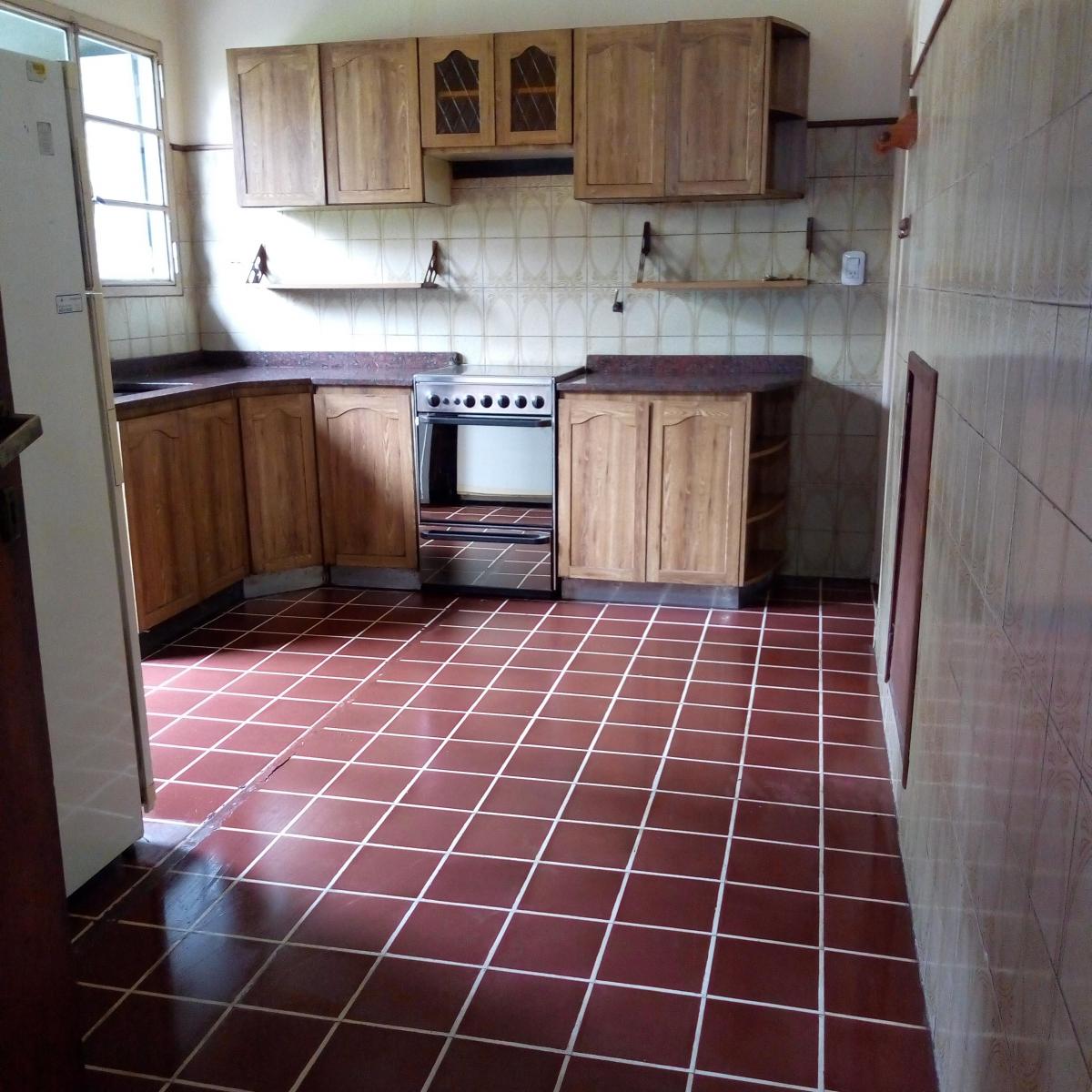 Dueño Directo - Casa en Venta en Flores, Lote Propio. 200 m Subte a Est. Carabobo 2