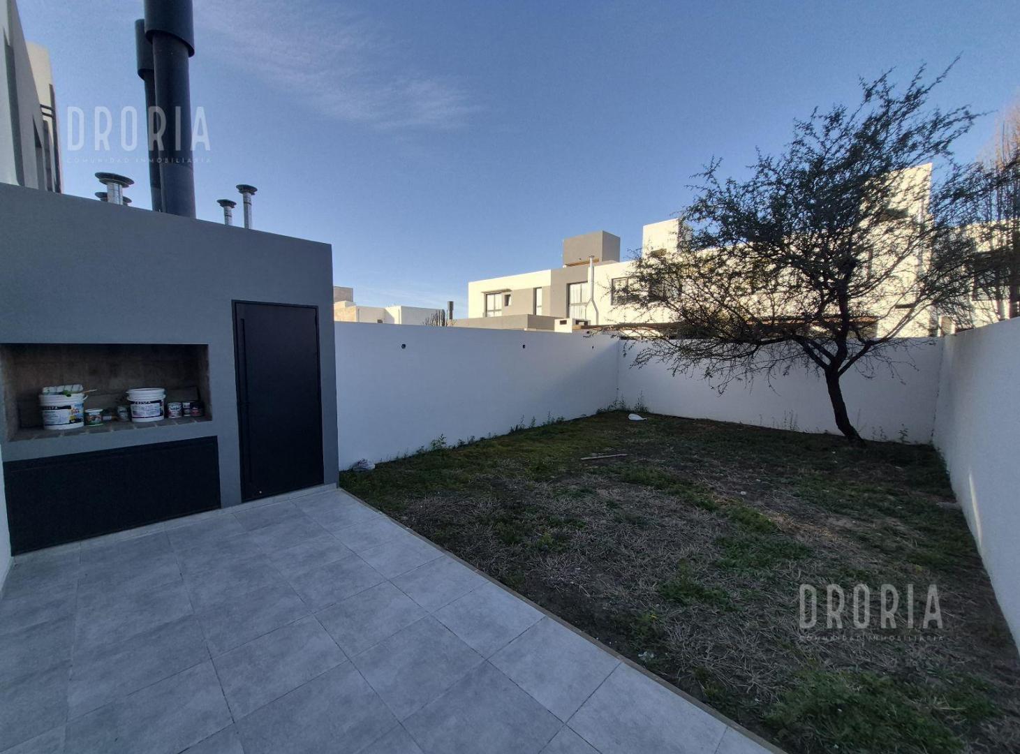 Foto de Dúplex Prados de Manantiales - Terreno 150m2 , Impecable!, imagen 5