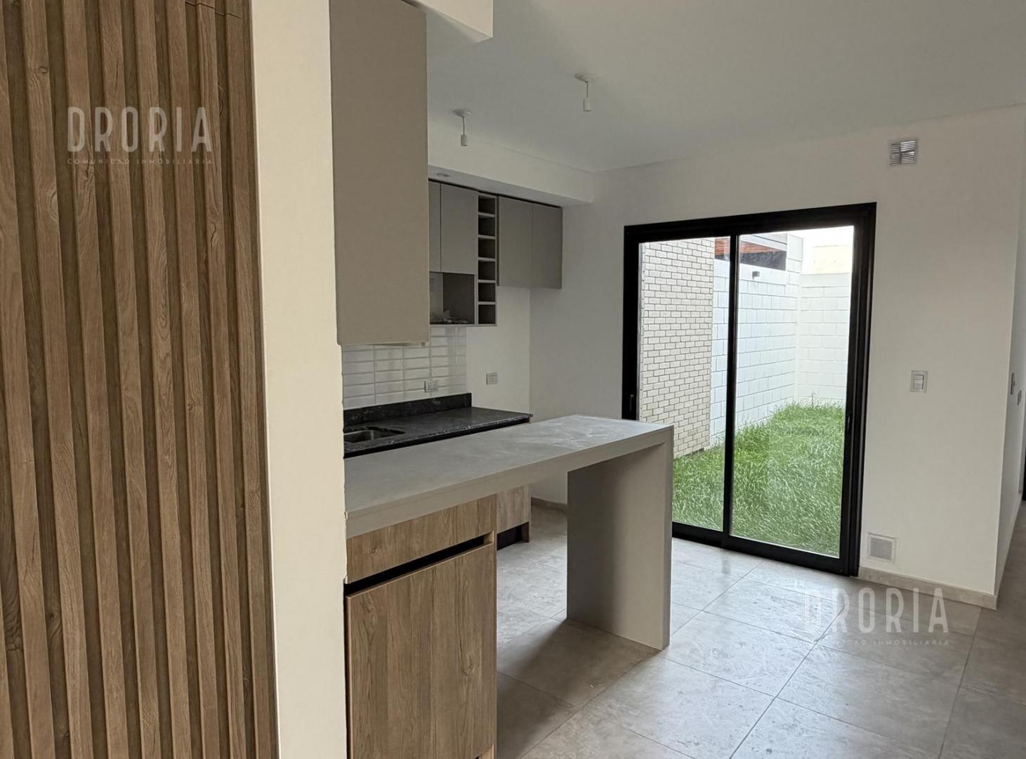 Foto de Duplex de dos plantas premium en Quebradas de Manantiales, imagen 3