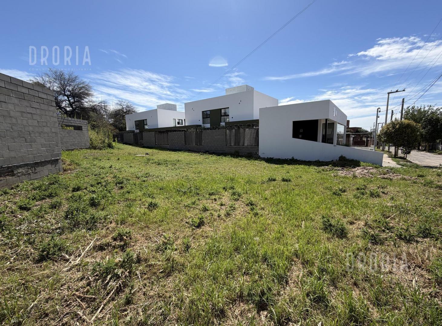 Foto de LOTE CON PROYECTO APROBADO EN CUESTA COLORADA., imagen 3