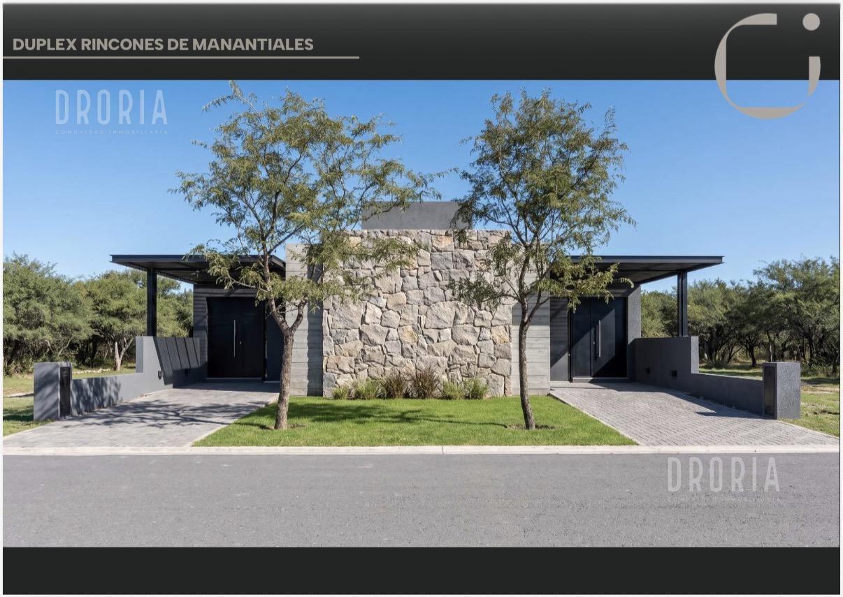 Foto de Duplex en venta en Rincones de Manantiales, imagen 2