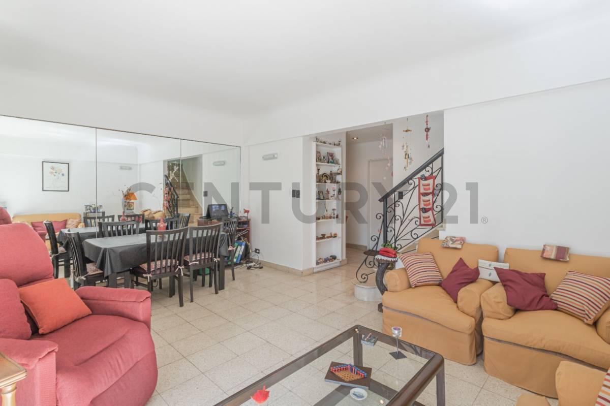 Venta Duplex Categoría 4 Amb Dos Balcones Al Frente Almagro 3