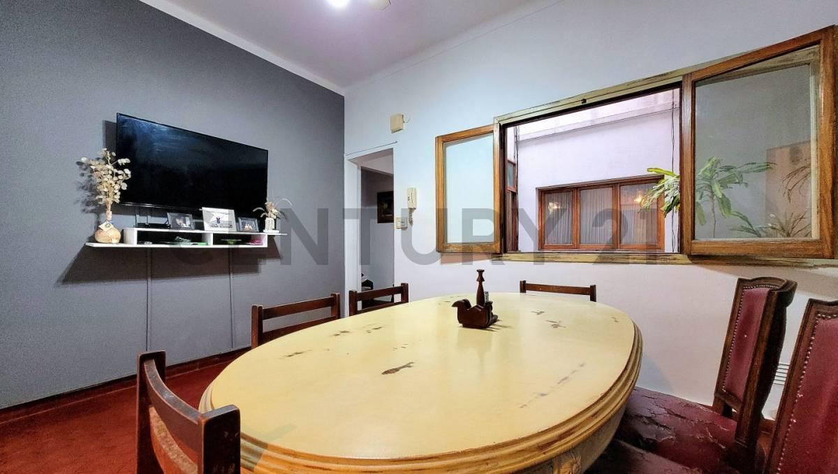 Venta PH 6 Ambientes con Cochera Cubierta, Terraza y Quincho Multifamiliar en Villa Pueyrredon 1