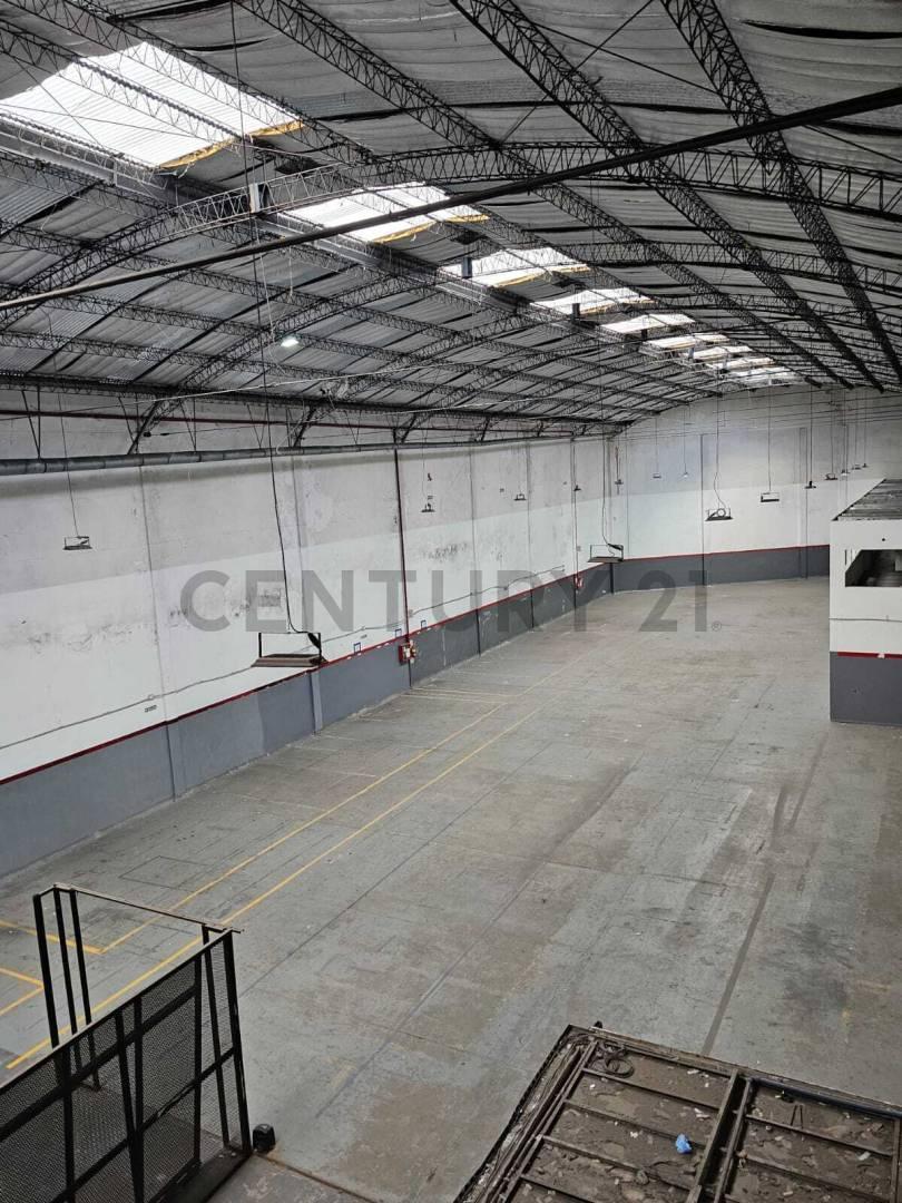 Venta Galpón Industrial La Paternal 1250 m² 4