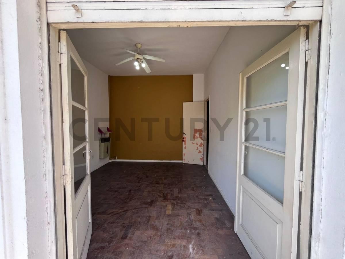 Venta PH 2 Amb Frente con Balcon y Patio en Parque Chas Sin Expensas Apto Credito 1