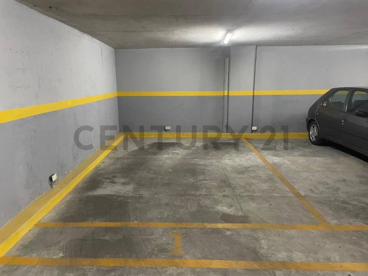OPORTUNIDAD!! Venta de 2 Cocheras en Olivos, Vicente López