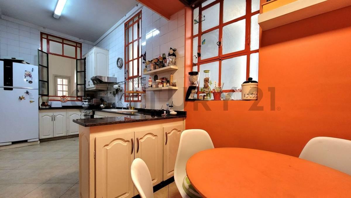 Casa en Venta en Flores con Patio 3