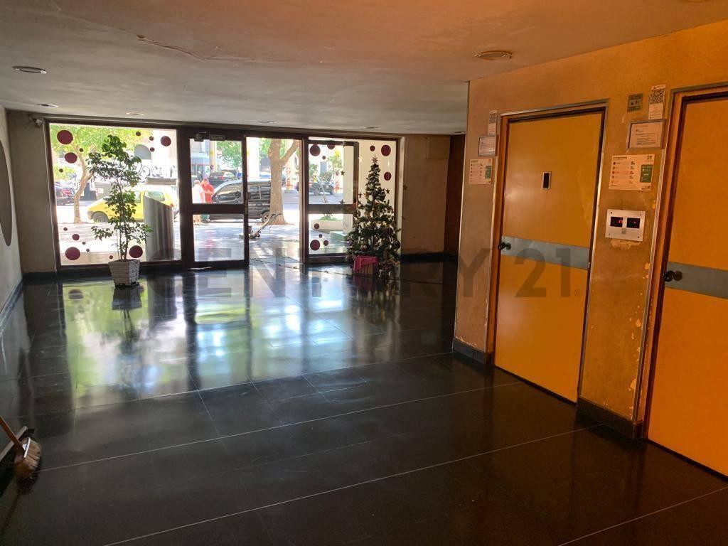 Departamento Dos Ambientes Muy Luminoso Urgente Oportunidad 3