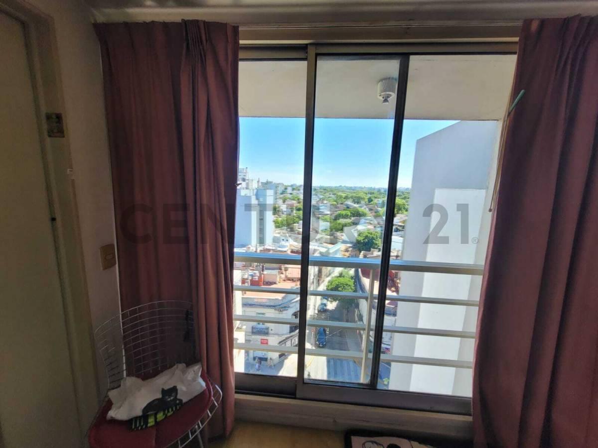 Departamento en Duplex 4 Ambientes - 3 Baños Completos - Villa Urquiza - Oportunidad 2