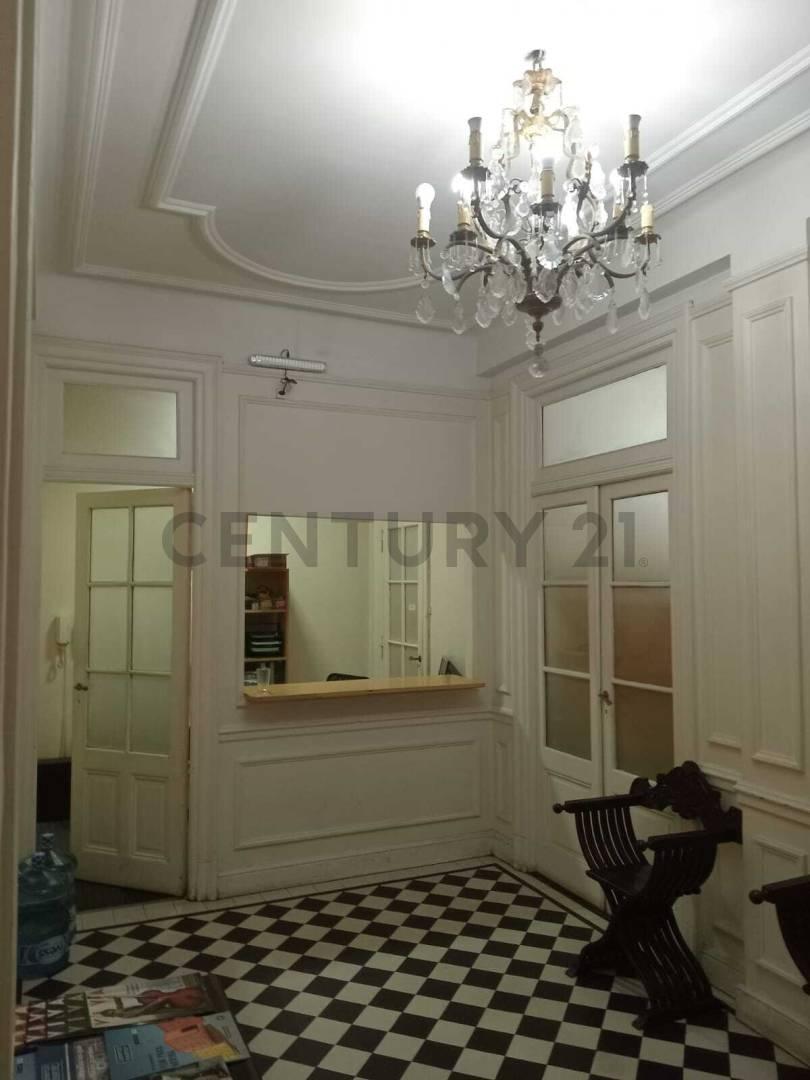 Venta Oficina Monserrat 162 m² Impecable 2