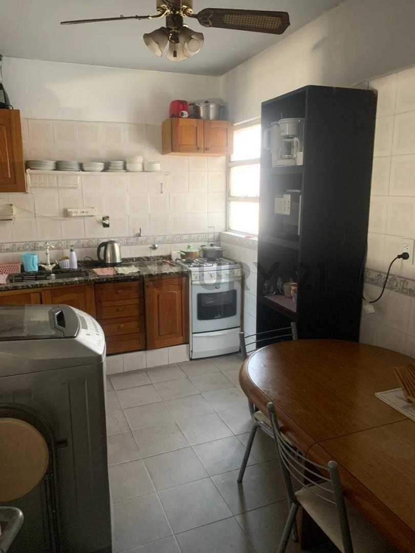 Departamento 3 Ambientes en Flores - Excelente Ubicacion - Oportunidad 2