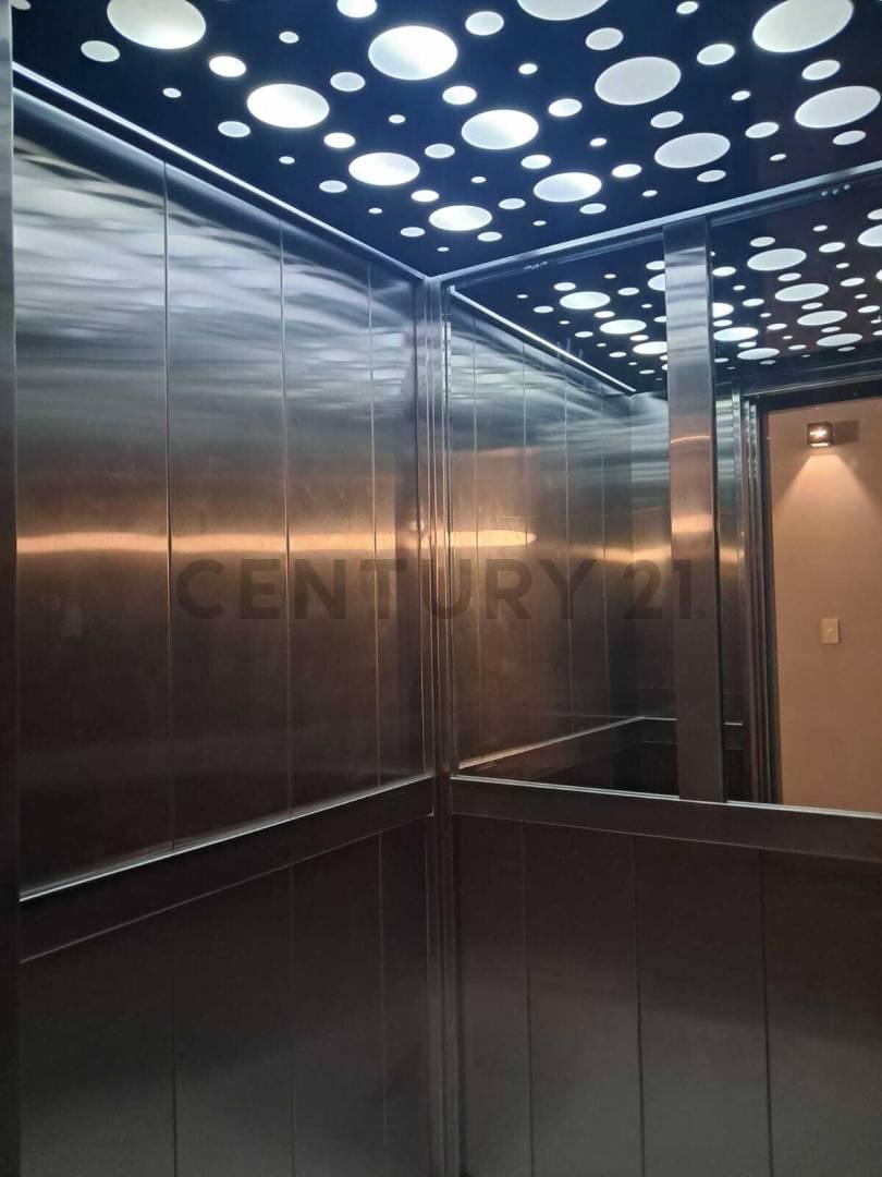 Foto de EXCELENTE DEPARTAMENTO 3 AMB. EN VENTA ZONA SAENZ PEÑA, imagen 2