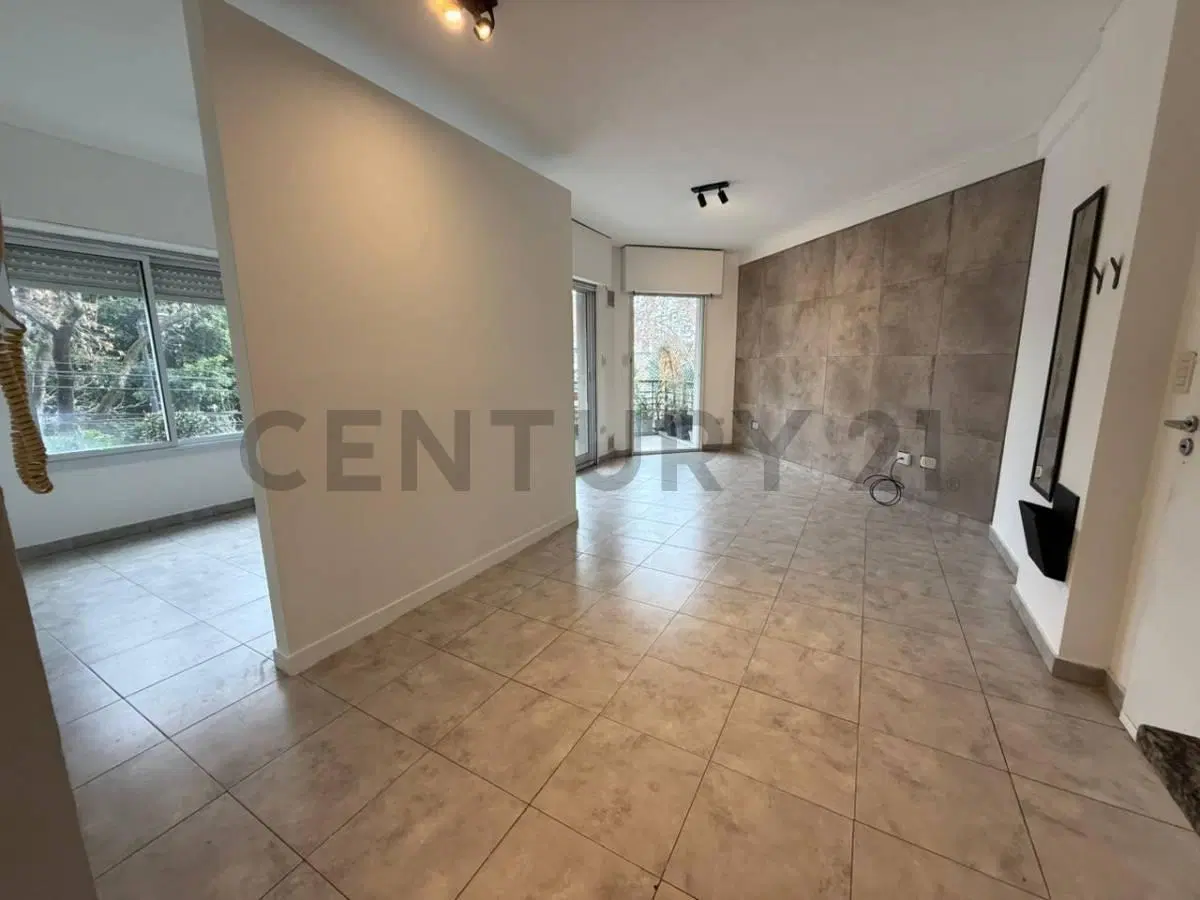 Venta | 2 Ambientes luminoso con balcón al frente en Villa Urquiza 5