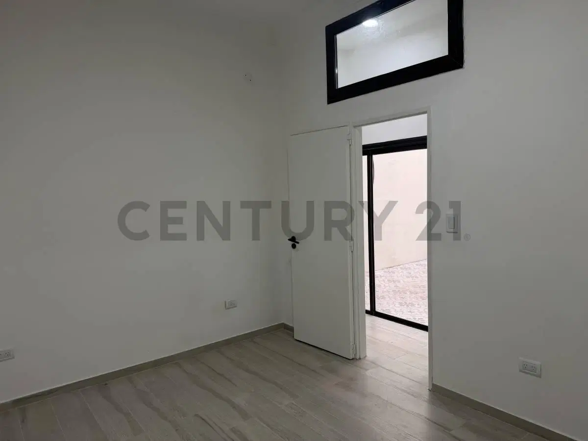 VENTA PH 3 AMBIENTES EN VILLA PUEYRREDON CON PATIO RECICLADO TODO NUEVO 3