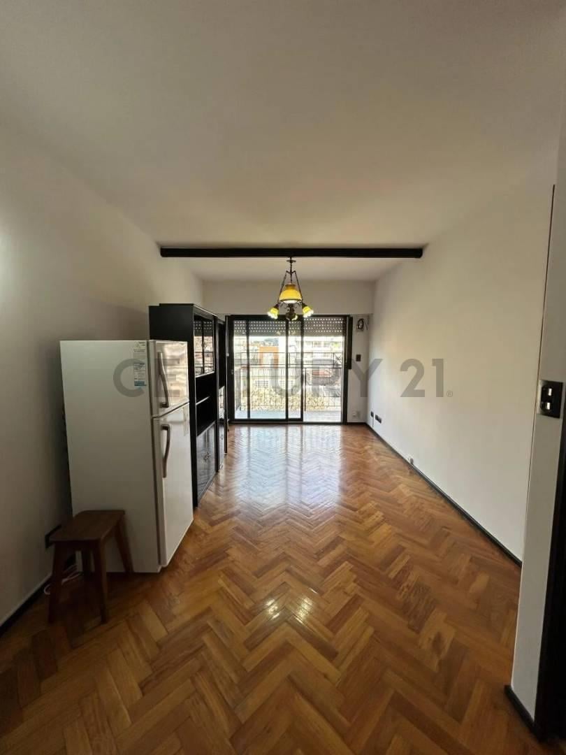 VENTA DEPARTAMENTO 3 AMBIENTES EN VILLA DEVOTO CON BALCON AL FRENTE