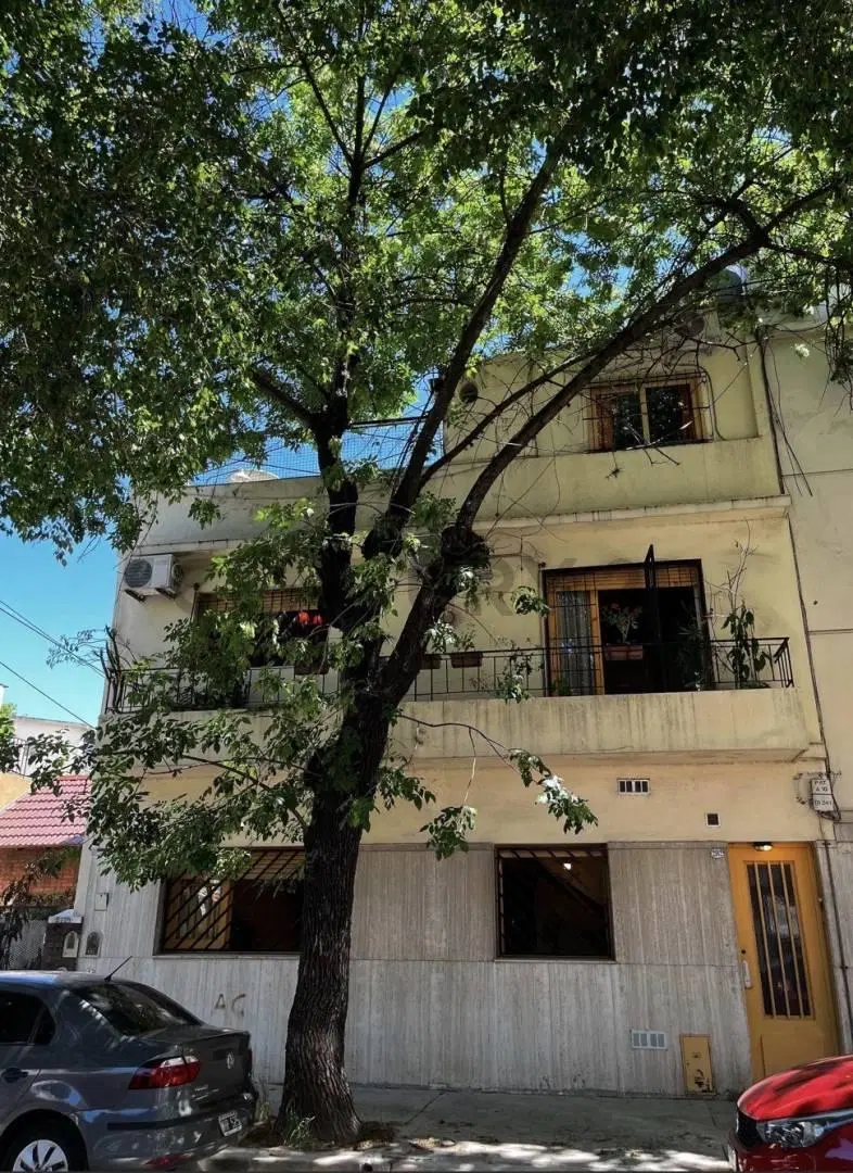 VENTA  PH 5 AMBIENTES  CON TERRAZA QUINCHO  PARRILLA EN VILLA DEL PARQUE 3