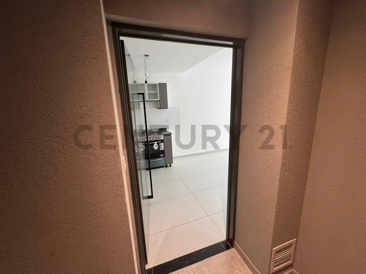 Foto de ALQUILER DEPARTAMENTO 3 AMBIENTES AL FRENTE en Nuñez, imagen 4