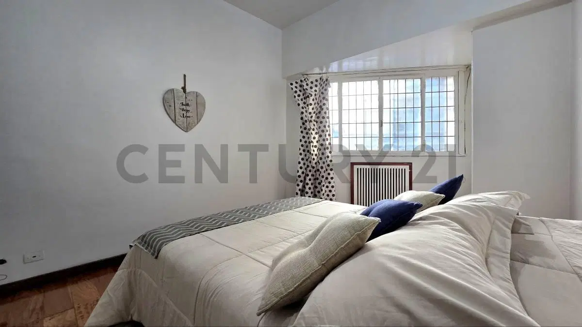 Venta Departamento 2 ambientes con escritorio y patio en Palermo Soho 8