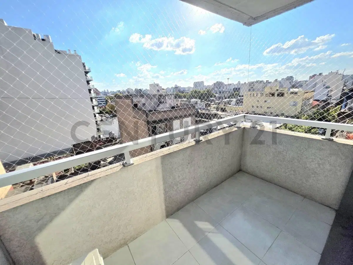 ALQUILER DE MONOAMBIENTE DIVISIBLE AL FRENTE CON BALCÓN  SÚPER LUMINOSO IMPECABLE AMENITIES 4