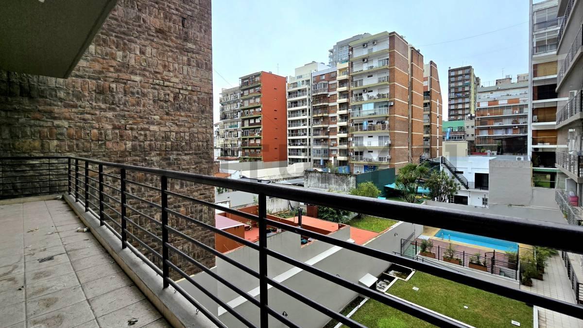 Foto de VENTA DEPARTAMENTO DOS AMBIENTES EN VILLA URQUIZA CON BALCON CORRIDO, imagen 5