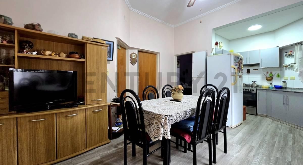 Foto de VENTA PH 3 AMBIENTES EN VILLA PUEYRREDON CON ENTRADA INDEPENDIENTE Y, imagen 2