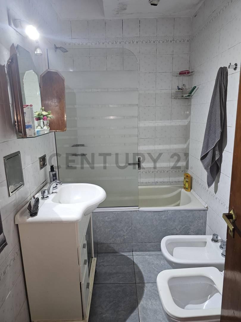 Foto de Venta Casa 3 dormitorios en Caseros, imagen 4