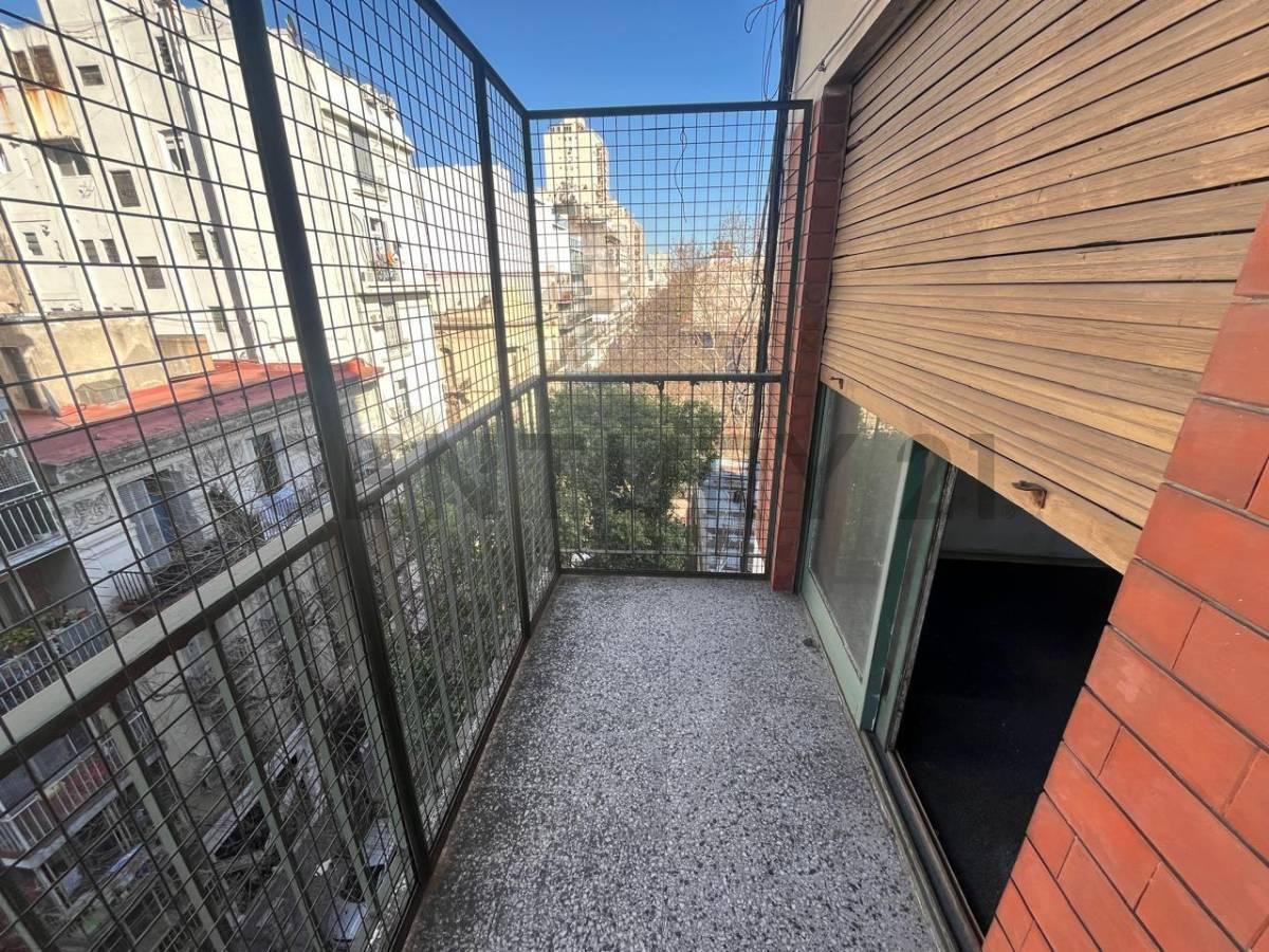 Foto de Departamento 2 ambientes con balcón en venta – Balvanera, imagen 5