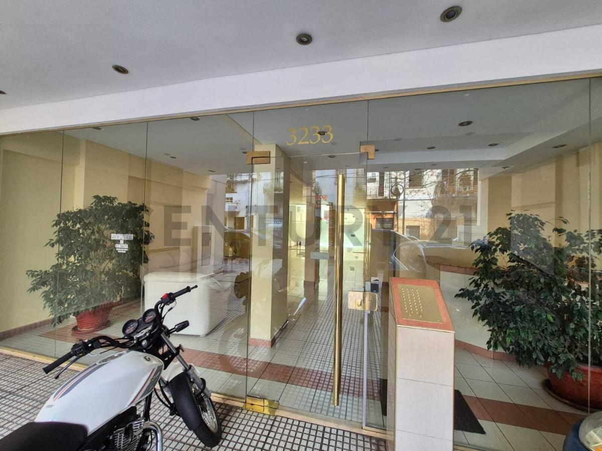 Foto de VENTA MONOAMBIENTE BALCON AL FRENTE CON PISCINA - SUM - LAUNDRY, imagen 3
