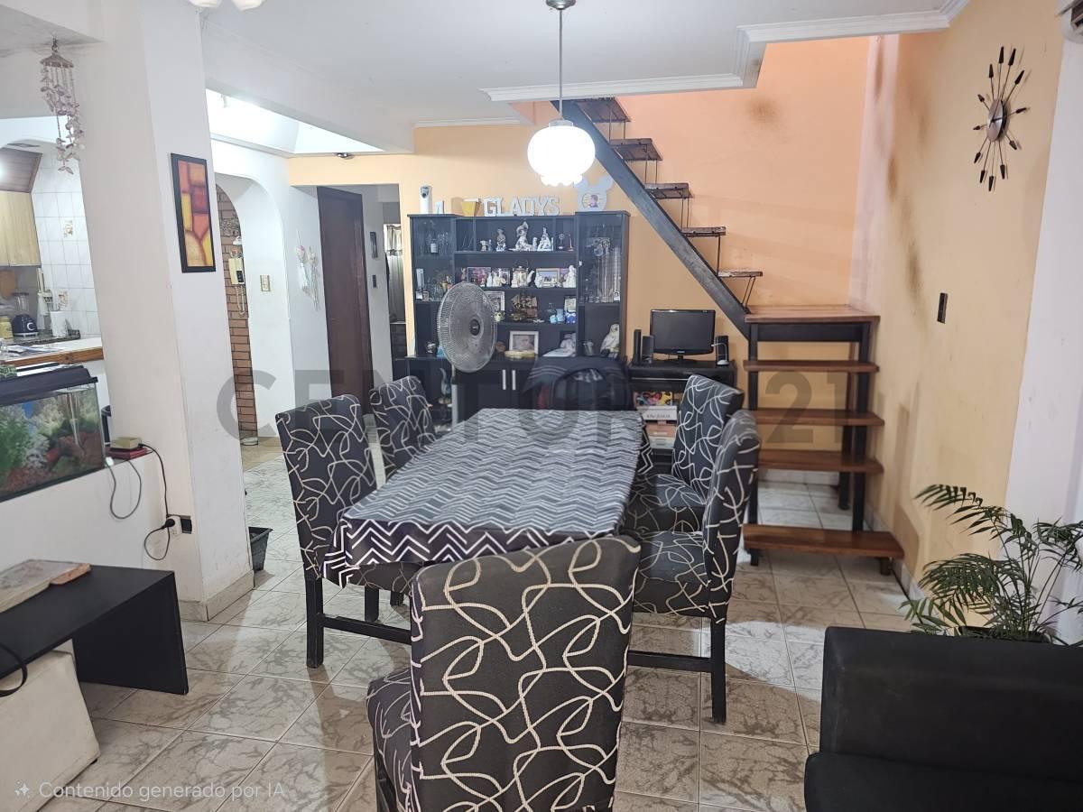 Foto de Venta Casa 3 dormitorios en Caseros, imagen 1