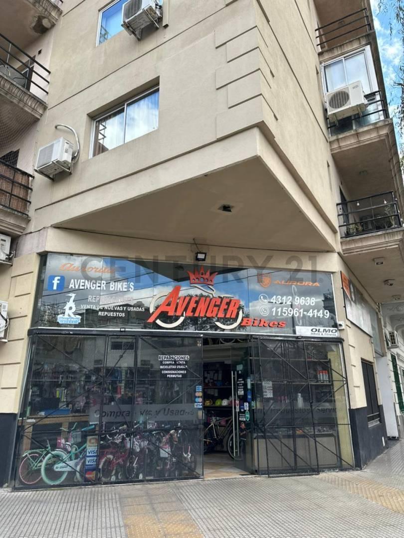 Foto de Venta excelente Local en Esquina Comercial – 105 m² – Villa Pueyrredón, imagen 2