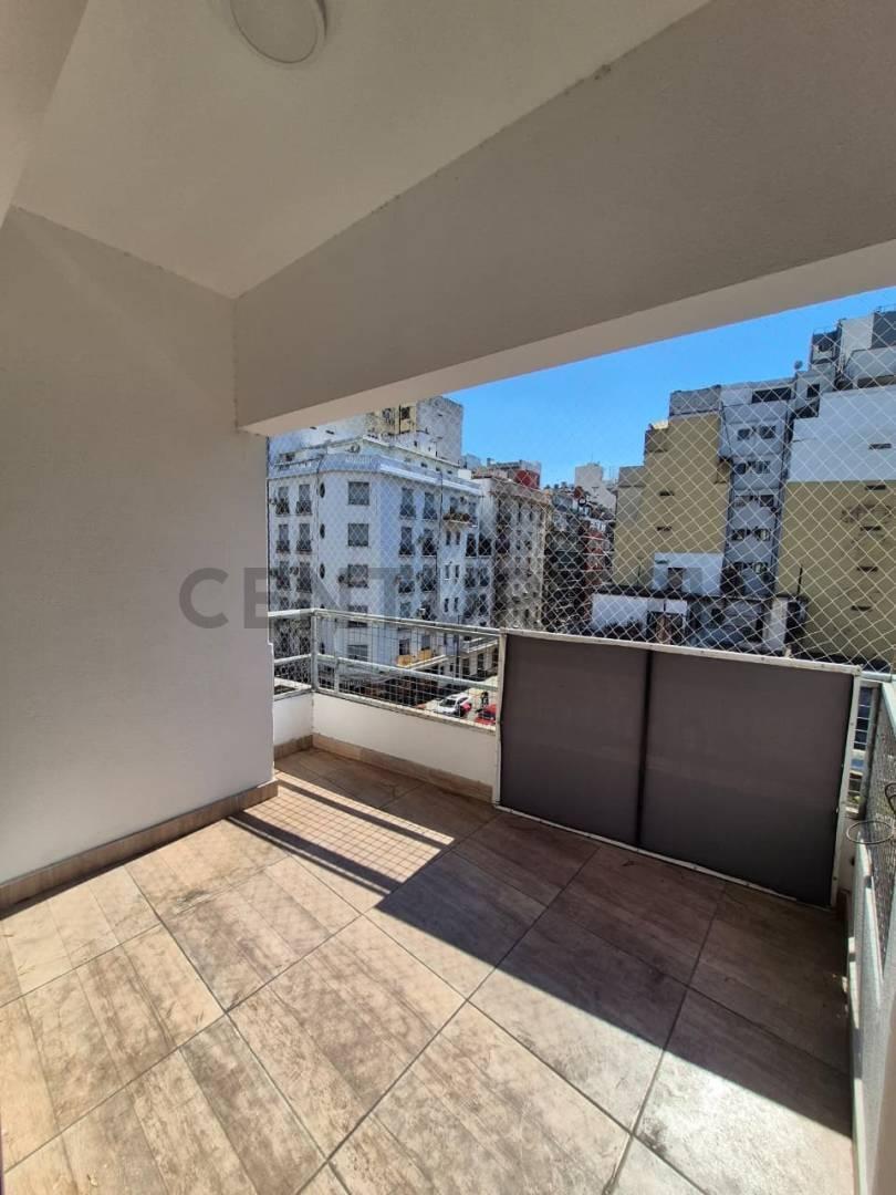 Foto de Excelente Semipiso 4 Amb al Frente con Balcón y Cochera Fija – Almagro, imagen 5