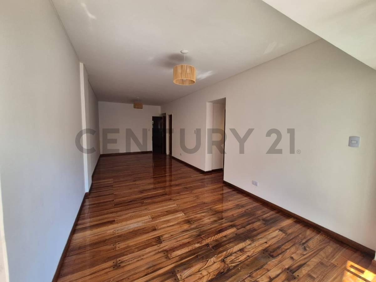 Foto de Excelente Semipiso 4 Amb al Frente con Balcón y Cochera Fija – Almagro, imagen 4