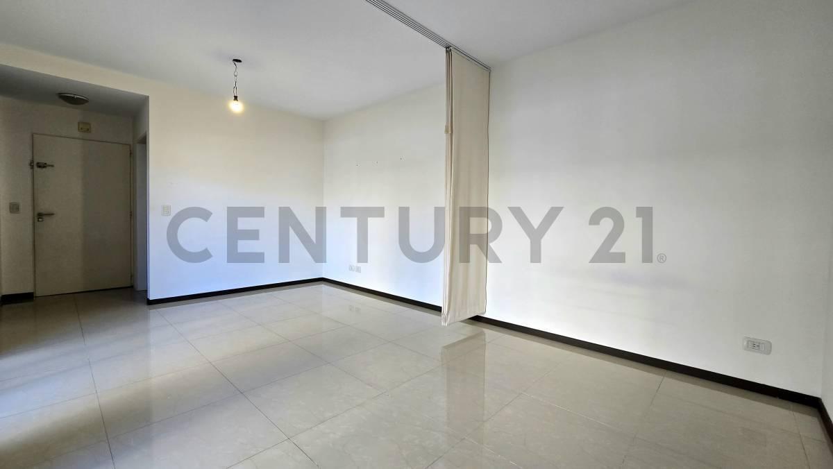 Foto de VENTA MONOAMBIENTE CON BALCÓN EN VILLA URQUIZA CON COCINA SEPARADA, imagen 2