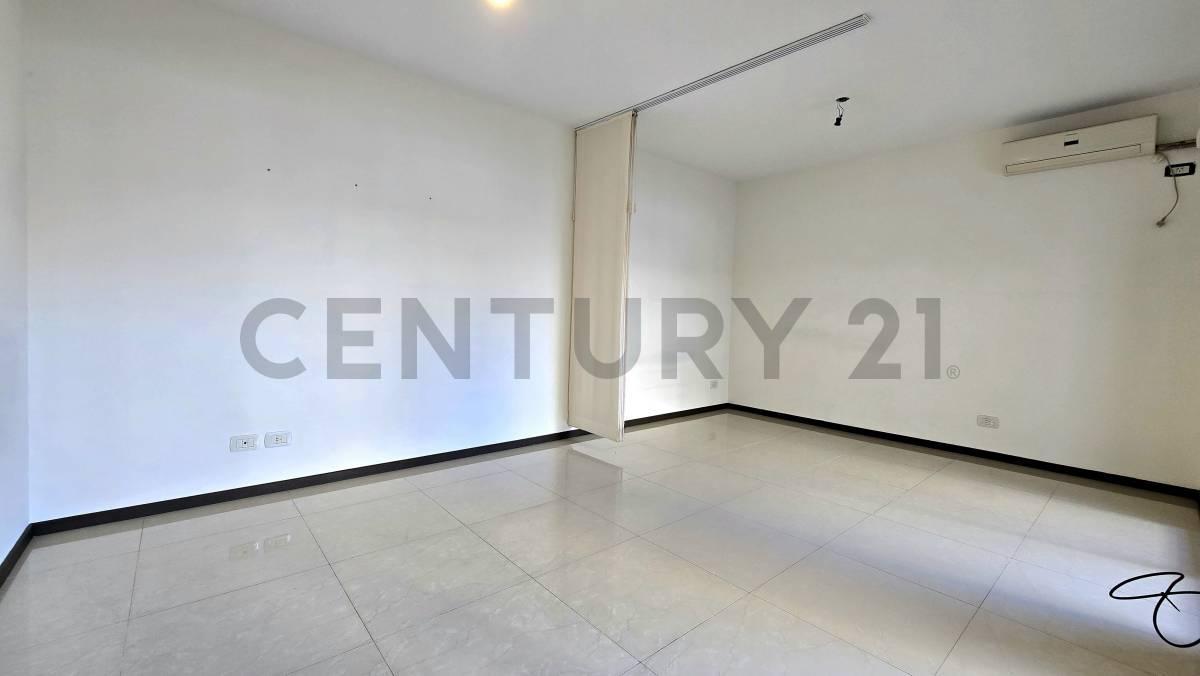 Foto de VENTA MONOAMBIENTE CON BALCÓN EN VILLA URQUIZA CON COCINA SEPARADA, imagen 5