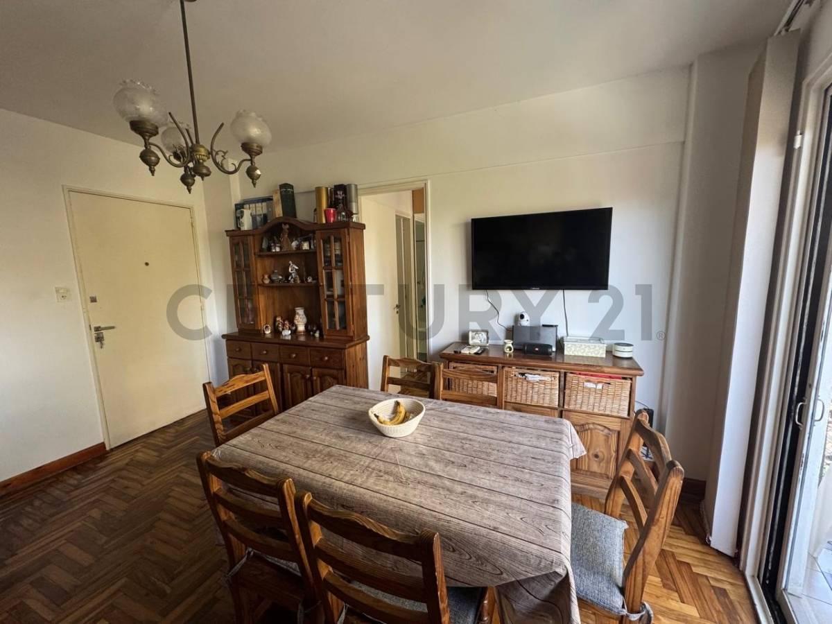 Foto de VENTA DEPARTAMENTO 2 AMBIENTES CABALLITO, imagen 2