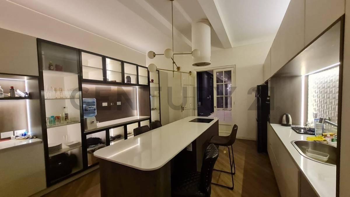 Foto de VENTA Departamento 6 Ambientes Premium en Flores, imagen 1