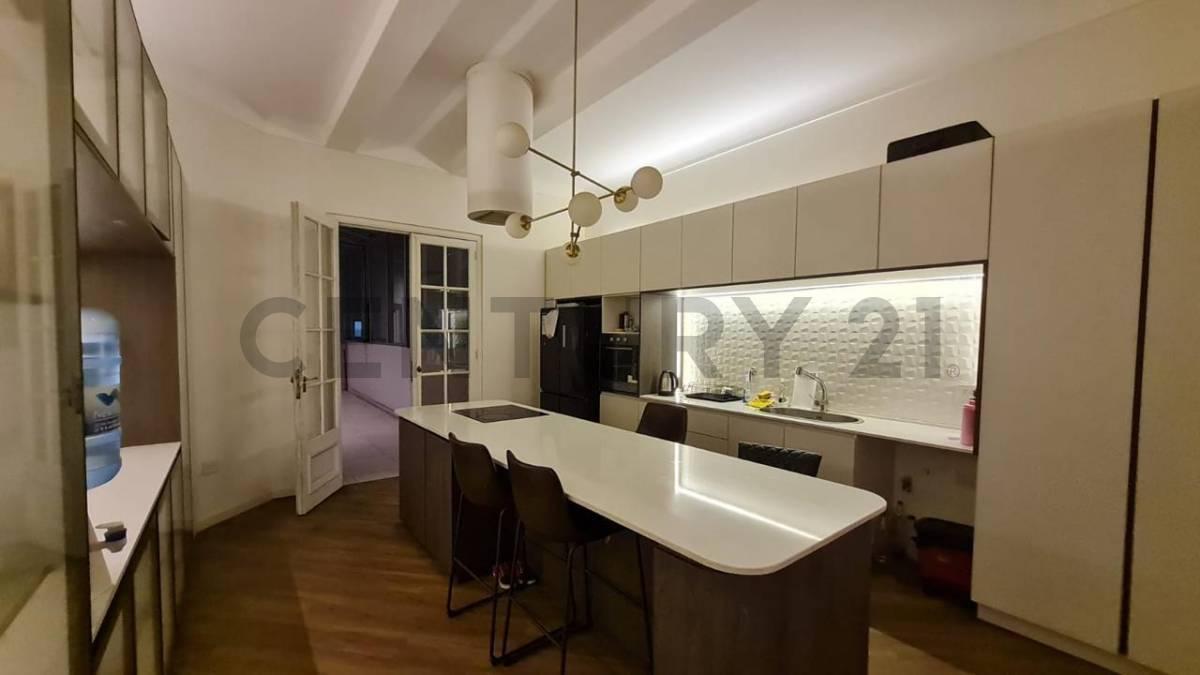 Foto de VENTA Departamento 6 Ambientes Premium en Flores, imagen 2