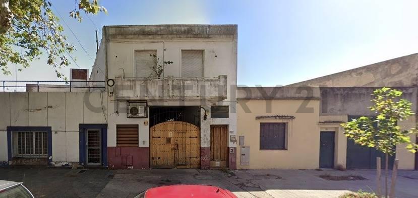 Foto de Lote Amplio en Venta - Monte Castro, imagen 1