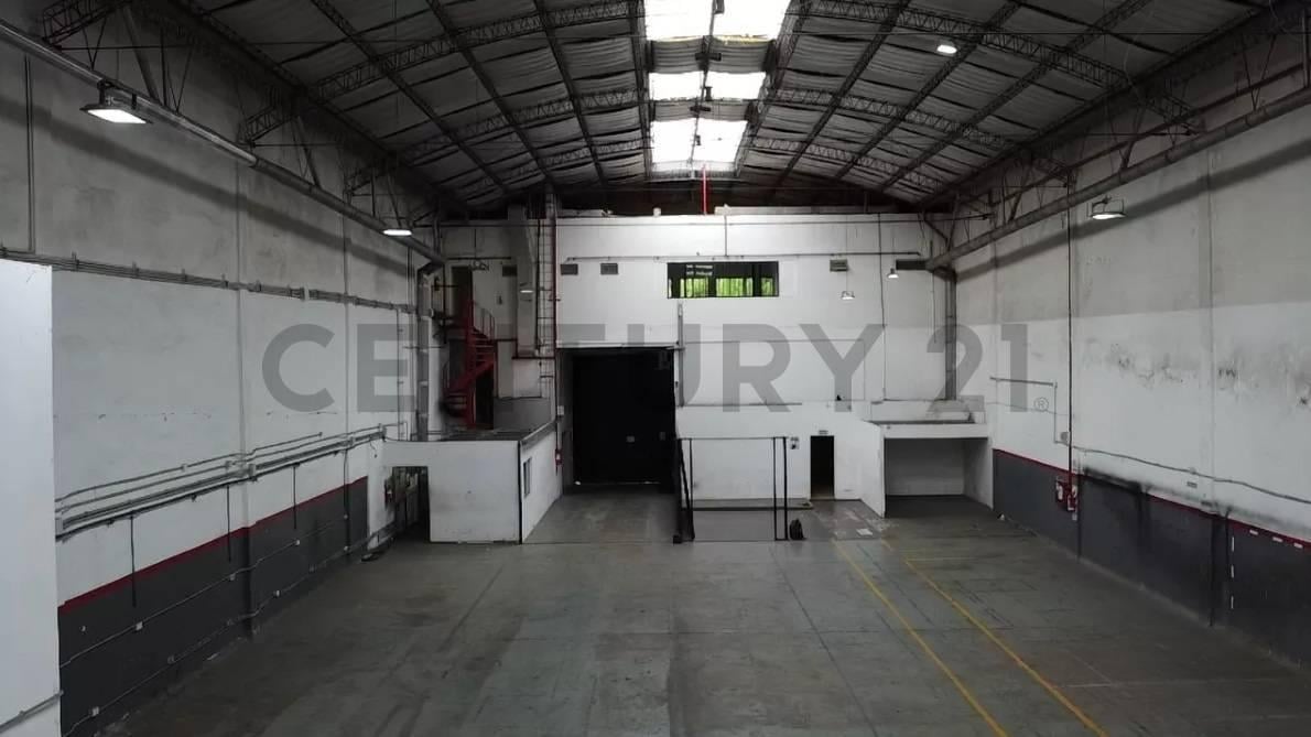 Foto de Venta Galpón Industrial La Paternal 1250m2, imagen 2