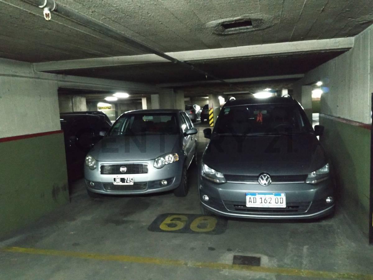 Foto de VENTA COCHERA DOBLE EN EL CENTRO, CABA, OPORTUNIDAD., imagen 2