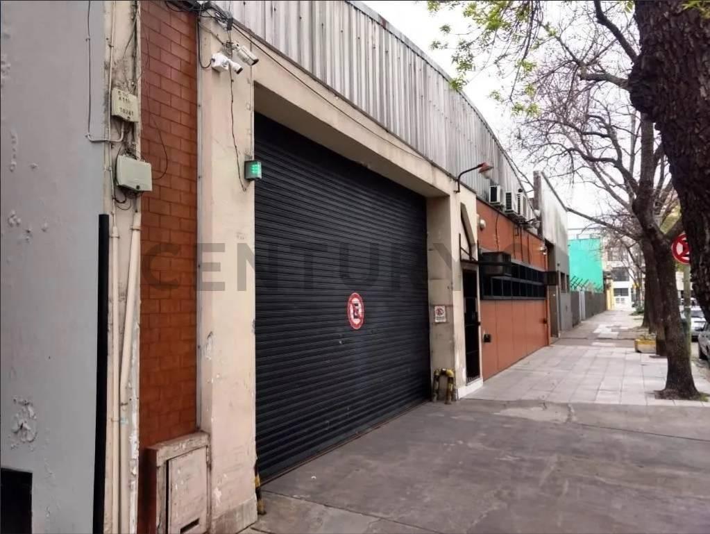 Foto de Venta Galpón industrial Villa Ortuzar, imagen 2