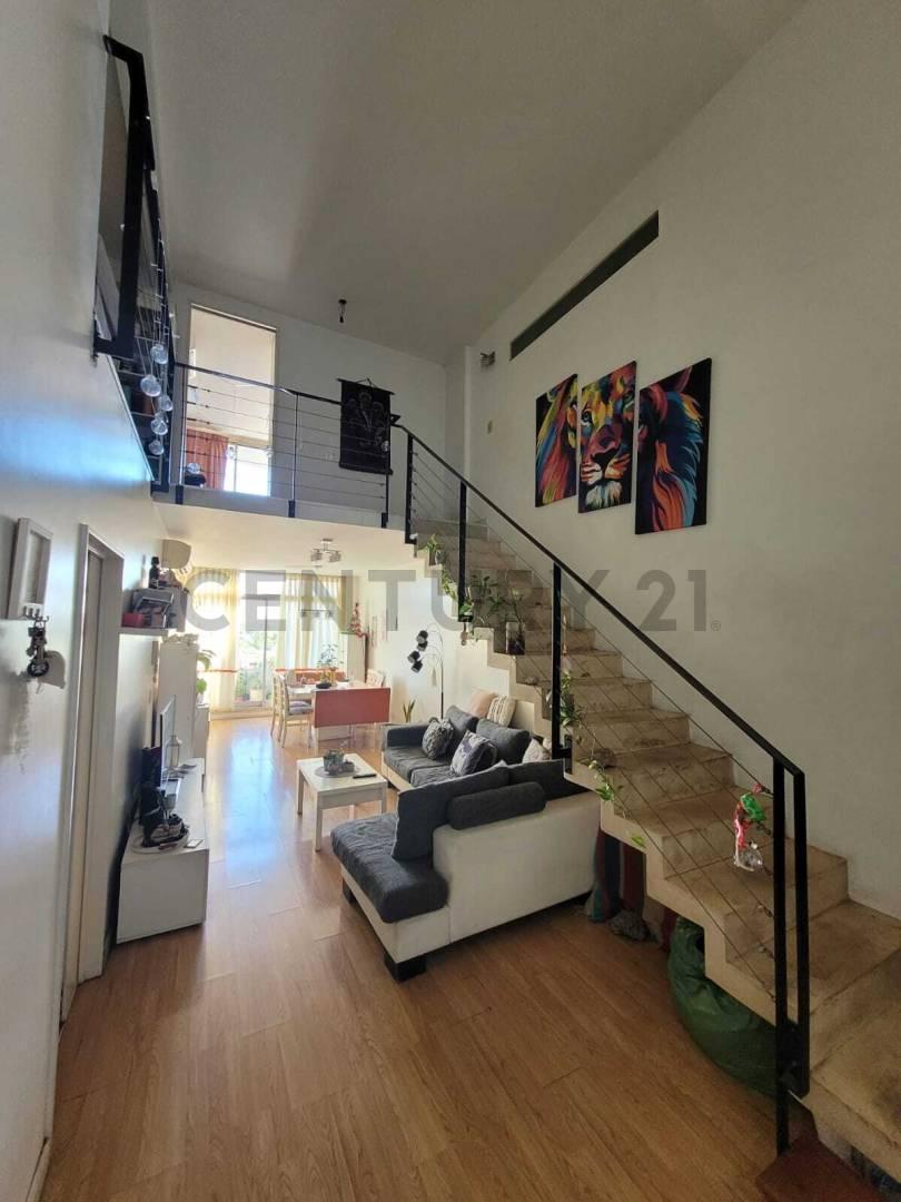 Foto de Departamento en duplex 4 ambientes - 3 baños completos - Villa Urquiza, imagen 3