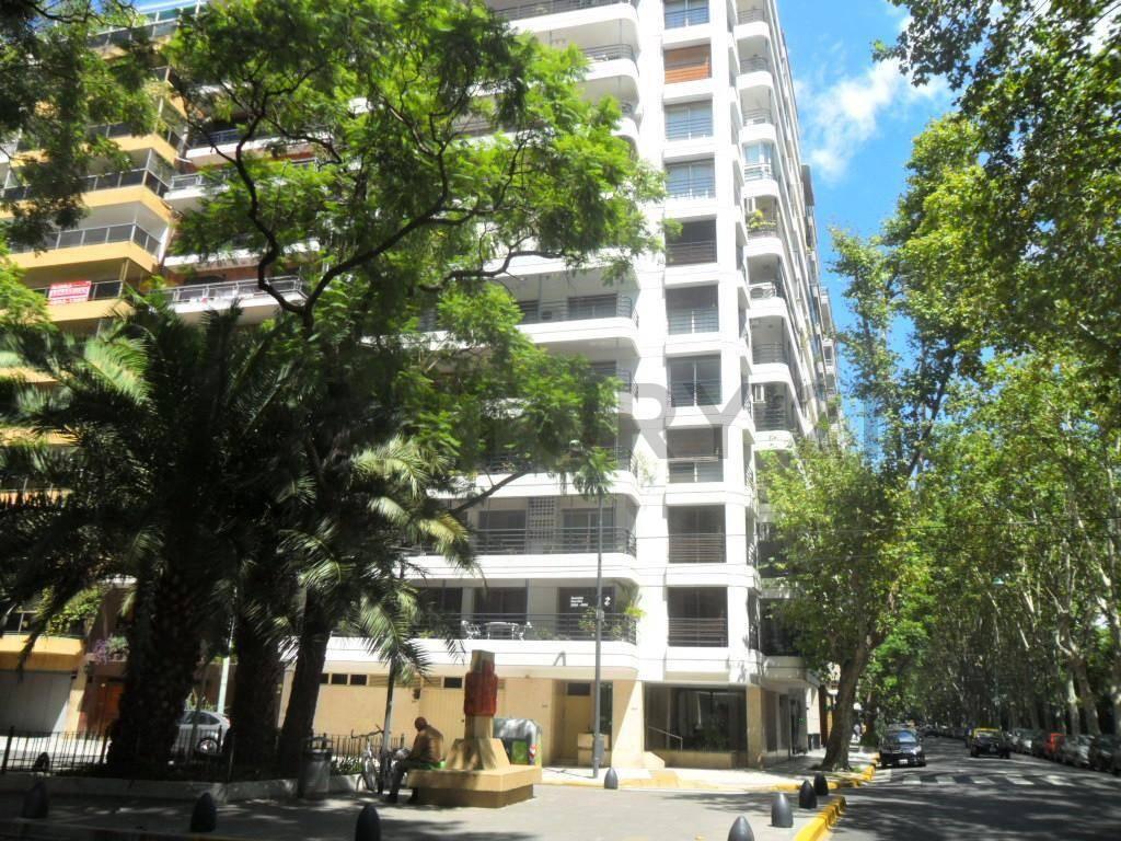 Foto de Venta de 4 Ambientes con dependencia en Palermo chico Cochera Balcon, imagen 3